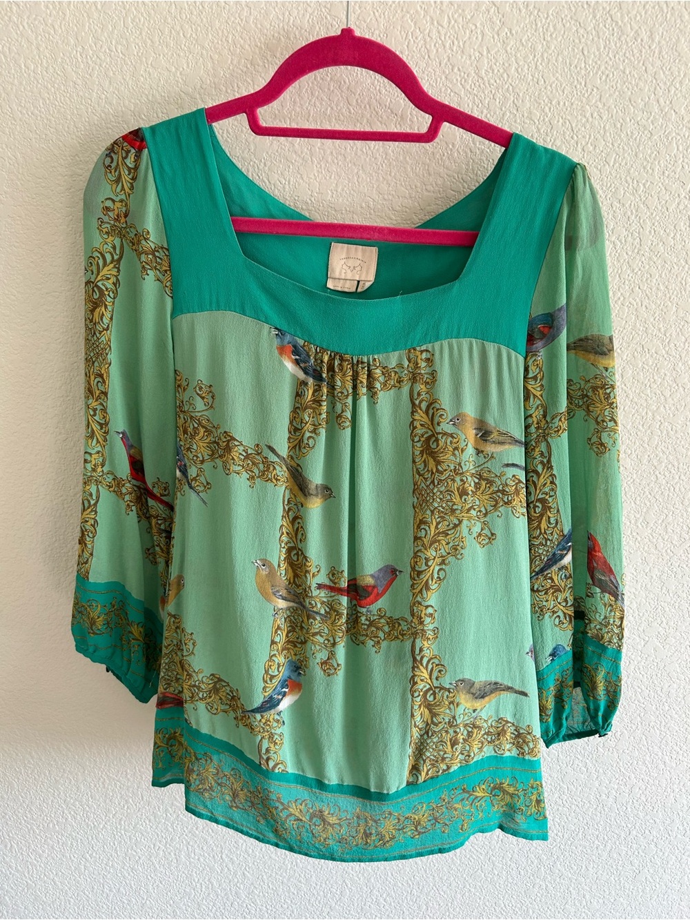 Light Teal Bird-Print Scoop Neck Blouse by